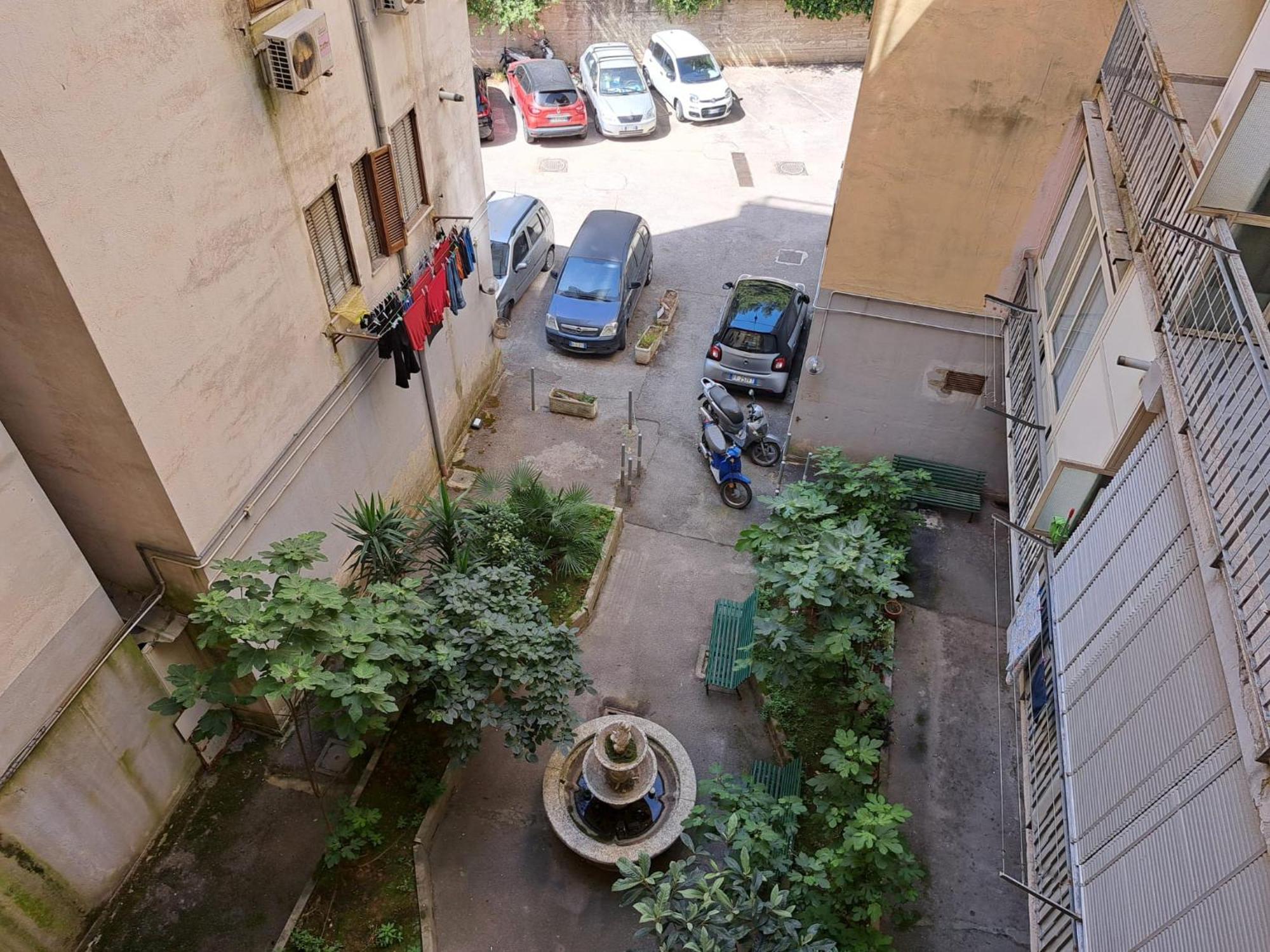 نابولي B&B Le Origini المظهر الخارجي الصورة