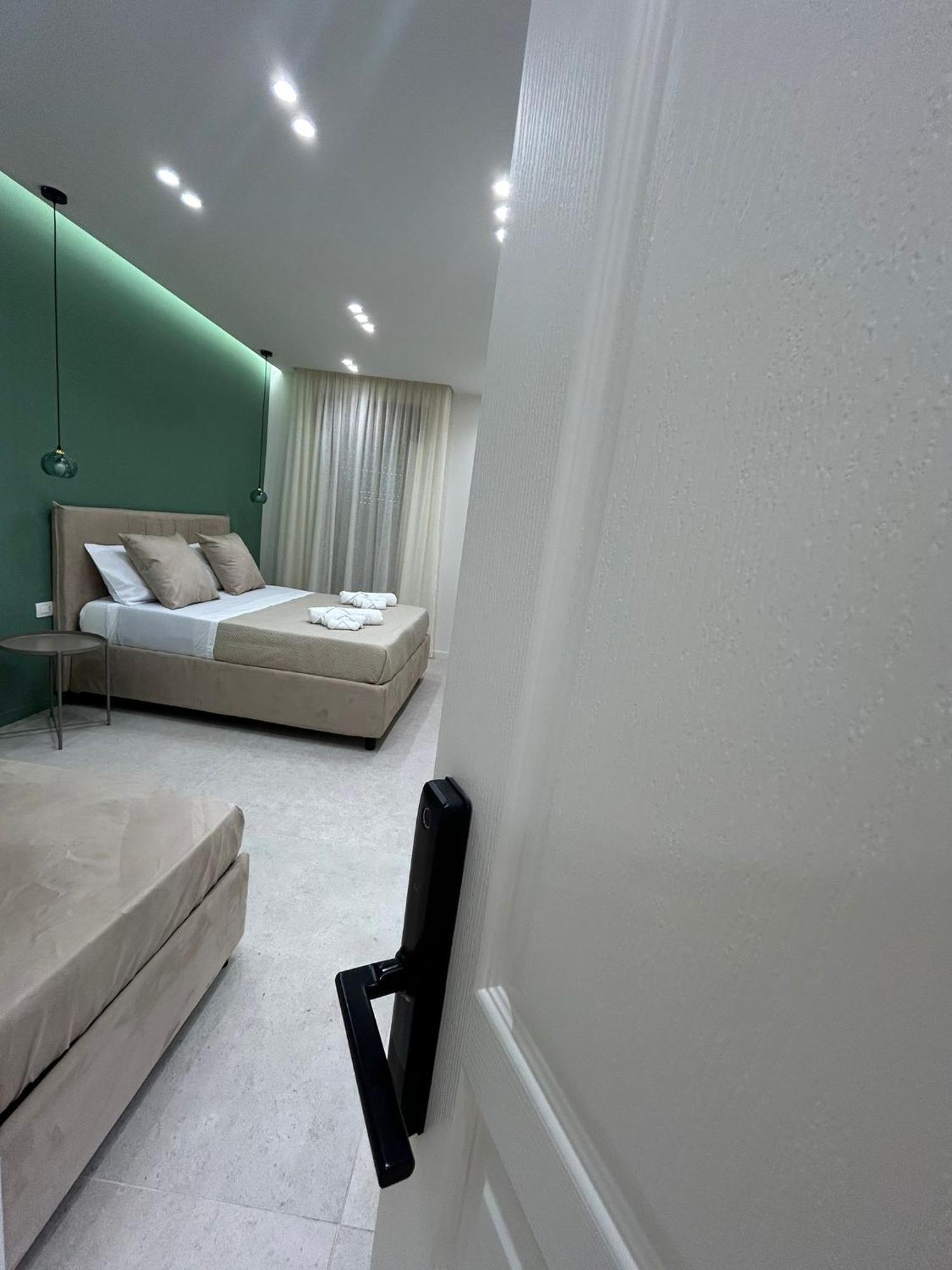 نابولي B&B Le Origini المظهر الخارجي الصورة