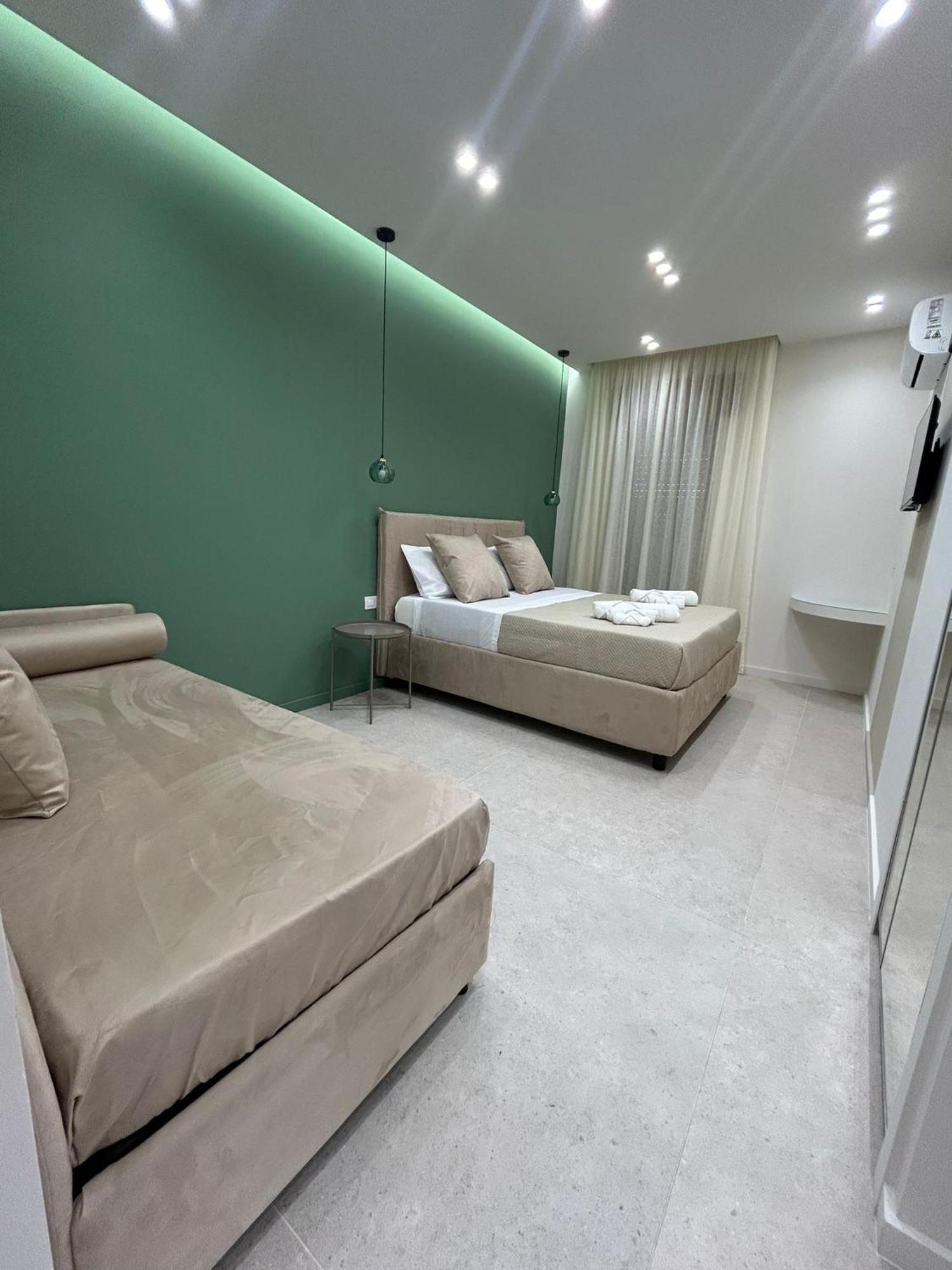 نابولي B&B Le Origini المظهر الخارجي الصورة